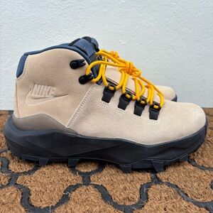 Nike Cygnal Desert Ore Black Men Casual Lifestyle Boots Shoes Sz 8.5 FV4332-201